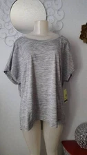 New Woman's Xersion Gray Striped Pattern Short Sleeve Open Back Athletic Top 0X