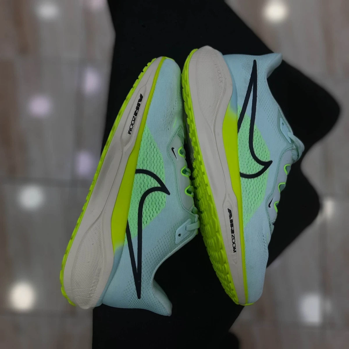 Nike Air Zoom Pegasus 39 Premium White Volt for Sale