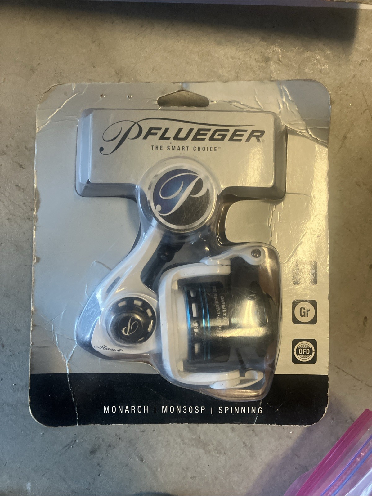 Pflueger The Smart Choice Monarch Spinning Reel MON30SPSMU