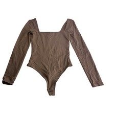 Aritzia Babaton Contour Brown Square Neck Long Sleeve Bodysuit Size XS