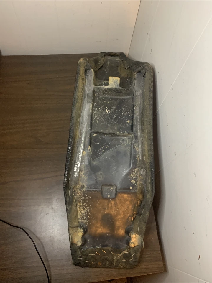 Asiento KTM 125 SX 1999 asiento pinza negro  Foto 4 de 4