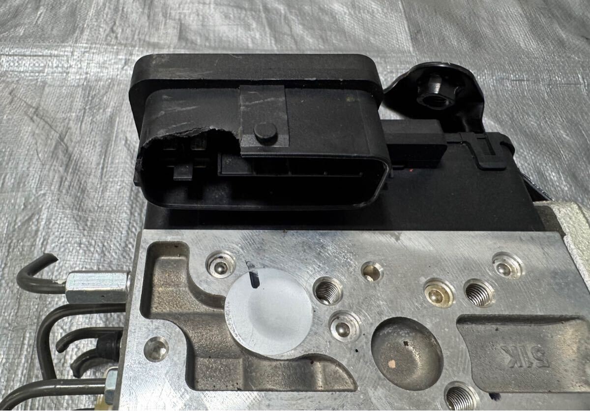 Toyota Alphard Crown AWS210 Genuine ABS Brake Pump Actuator set