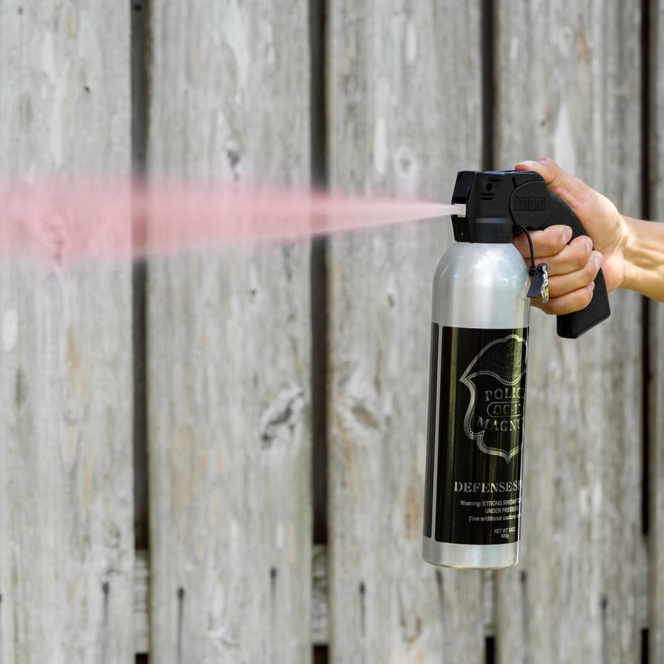 POLICE MAGNUM pepper spray 24 ounce Riot Pistol Grip Fog Home Office ...