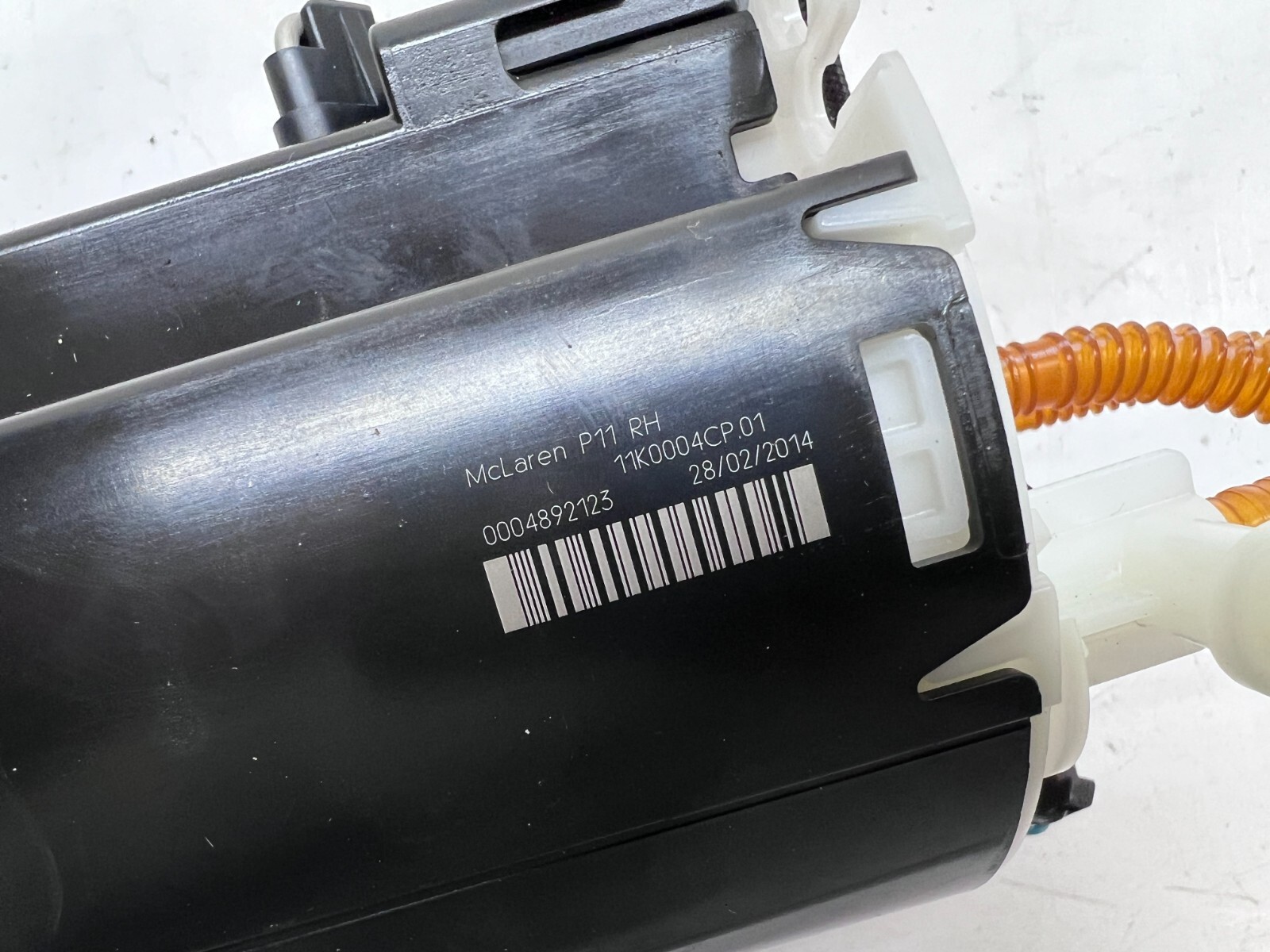 MCLAREN 650S PASSENGER RIGHT RH GAS FUEL TANK PUMP ASSEMBLY OEM 11K0004CP