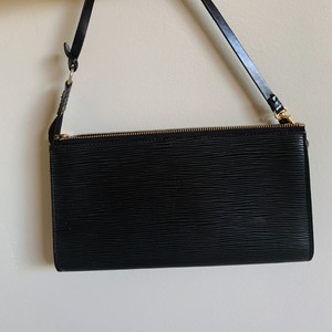 louis vuitton preloved australia louis vuitton epi leather Mini Handbag Preloved Authentic pochette | eBay
