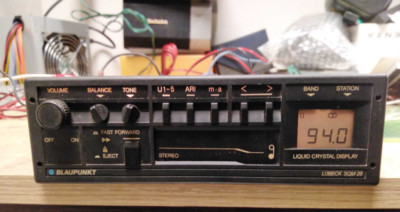 Vintage Car Radio Blaupunkt Lubeck SQM 28