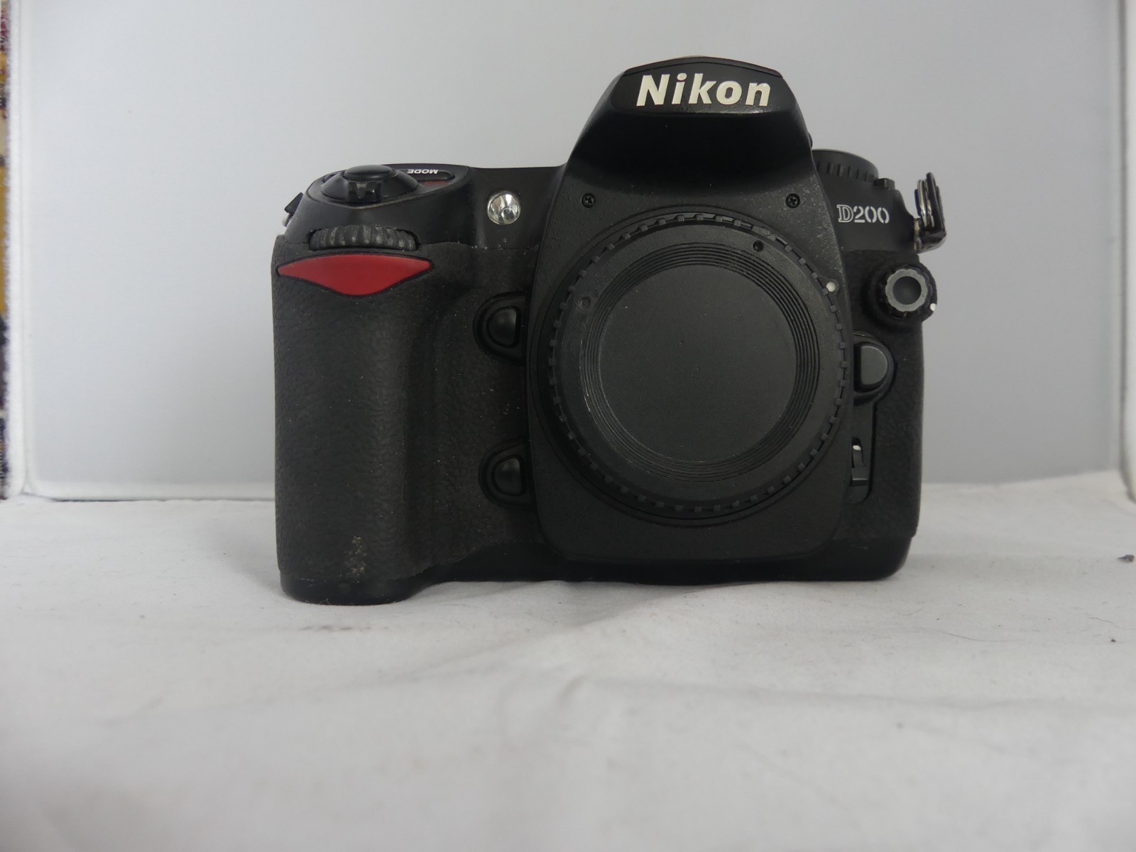 Nikon D200 vintage camera equipment - eBay listing photo 2