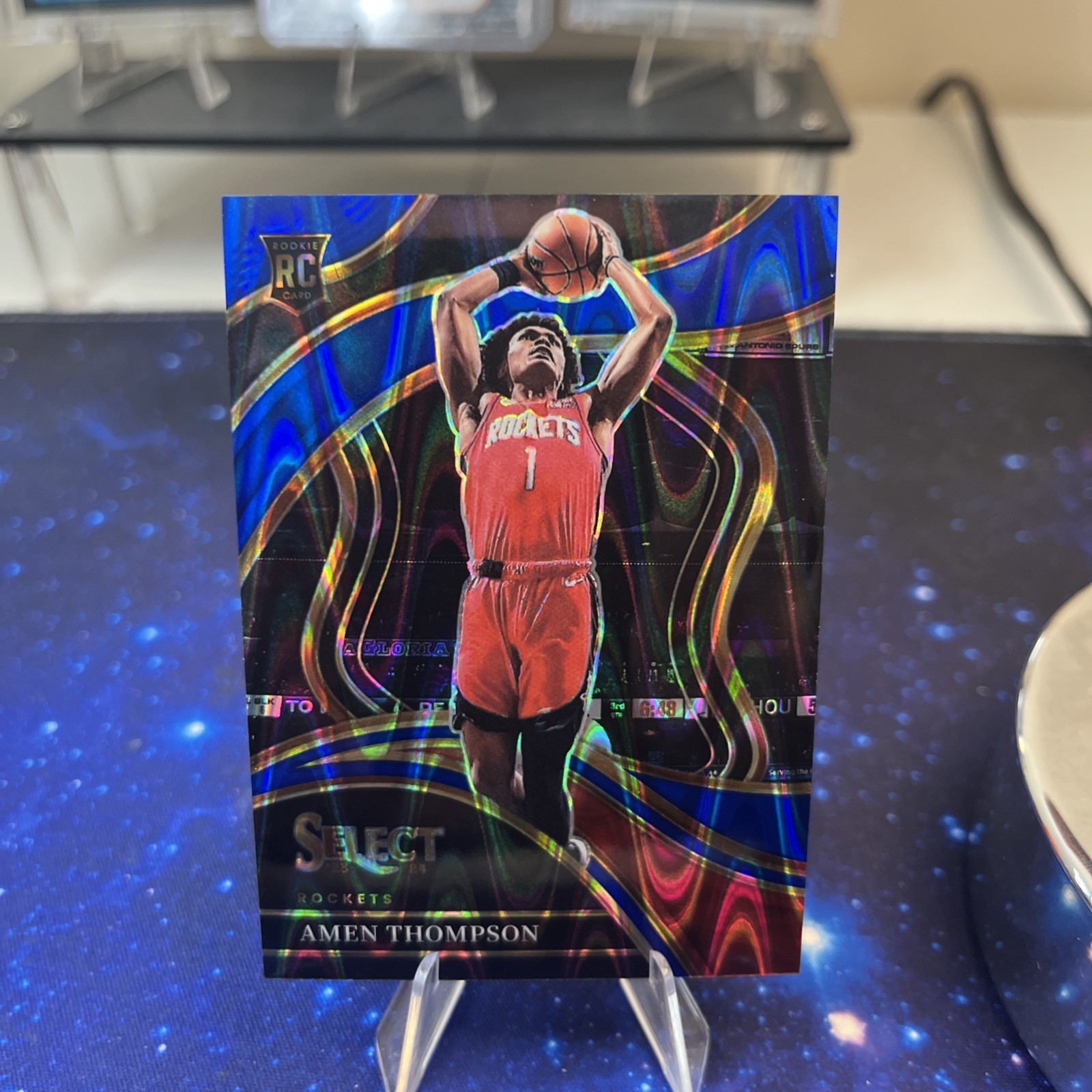 2023-24 Panini Select - Amen Thompson Courtside Blue Tectonic Rookie (RC) /99