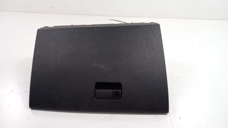 Guantera compartimento tablero Nissan Máxima 2004 2005 2006 2007 2008 Foto 2 de 4