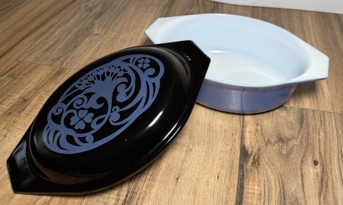 Vintage HTF 1970 Pyrex Midnight Bloom 043  1-1/2qt Casserole Dish Promo Item