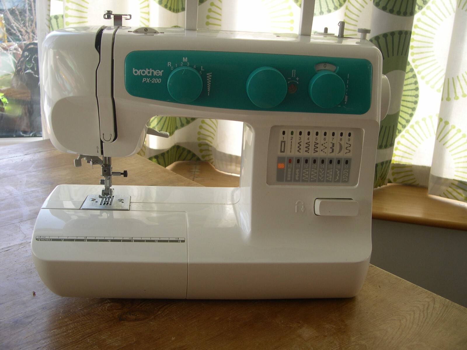 BROTHER PX200 ELECTRIC SEWING MACHINE WITH FOOT PEDAL AND COVER eBay