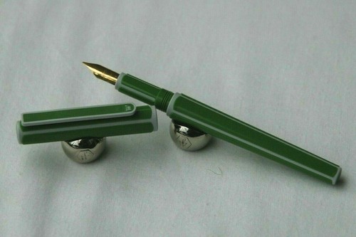 VINTAGE ET MYTHIQUE STYLO PLUME WATERMAN ANNEES 80/90 NEUF DE STOCK H210J4 - Imagen 5 de 9