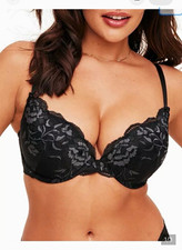 Adore Me 36C Black Floral Lace Underwired Pus...