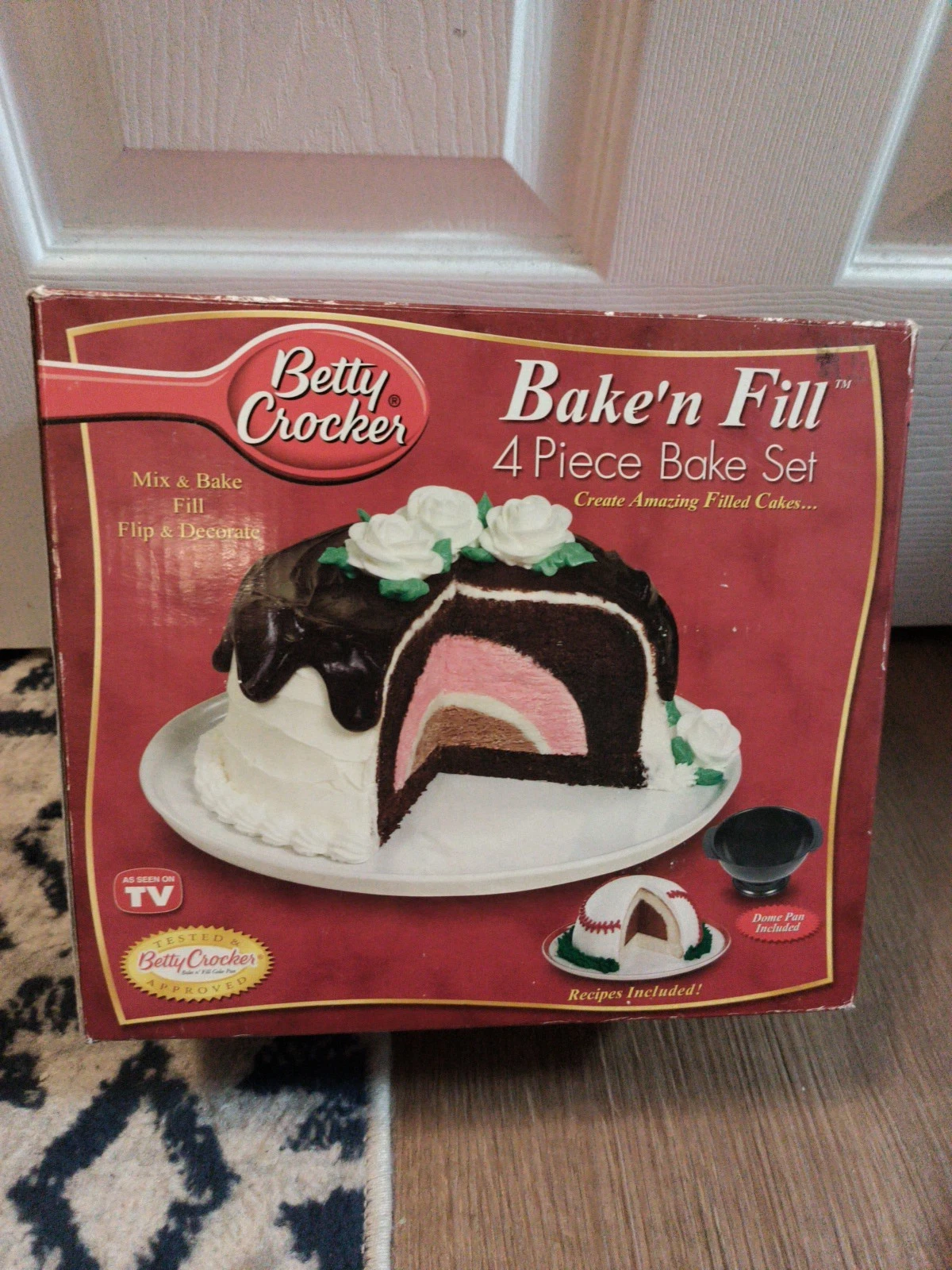Vintage Betty Crocker Bake'n Fill Cake Pans 4 Piece Bake Set Collectable Unused