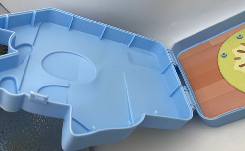 BLUEY CARRY CASE Juego Figura Almacenamiento Transporte Juguete NUEVO - Imagen 5 de 6