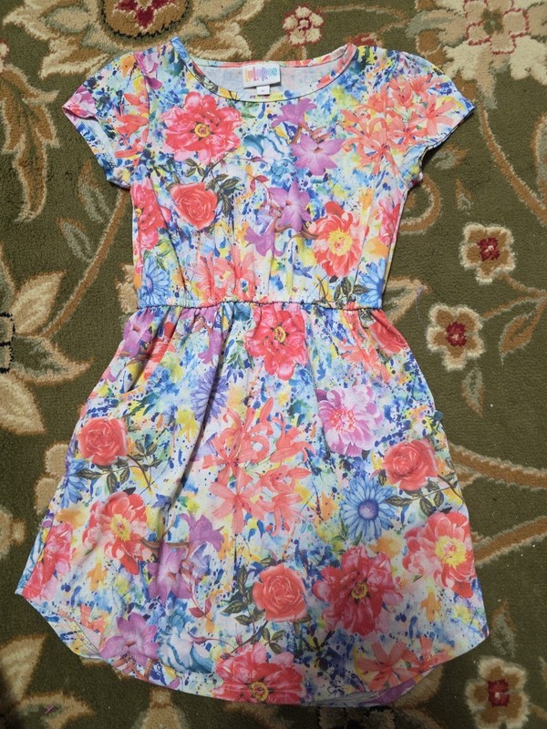 Girls Sz 6 Lularoe Flowered Dress With Pockets