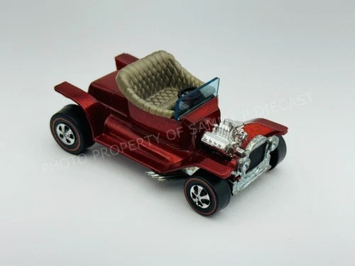 Hot Wheels Redline HOT HEAP Red HK Tan Interior Very Nice !!