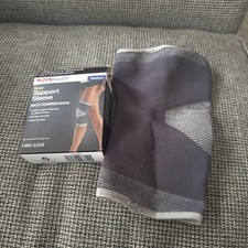 CVS Knee Support Sleeve Mild Compression Size Medium - used once