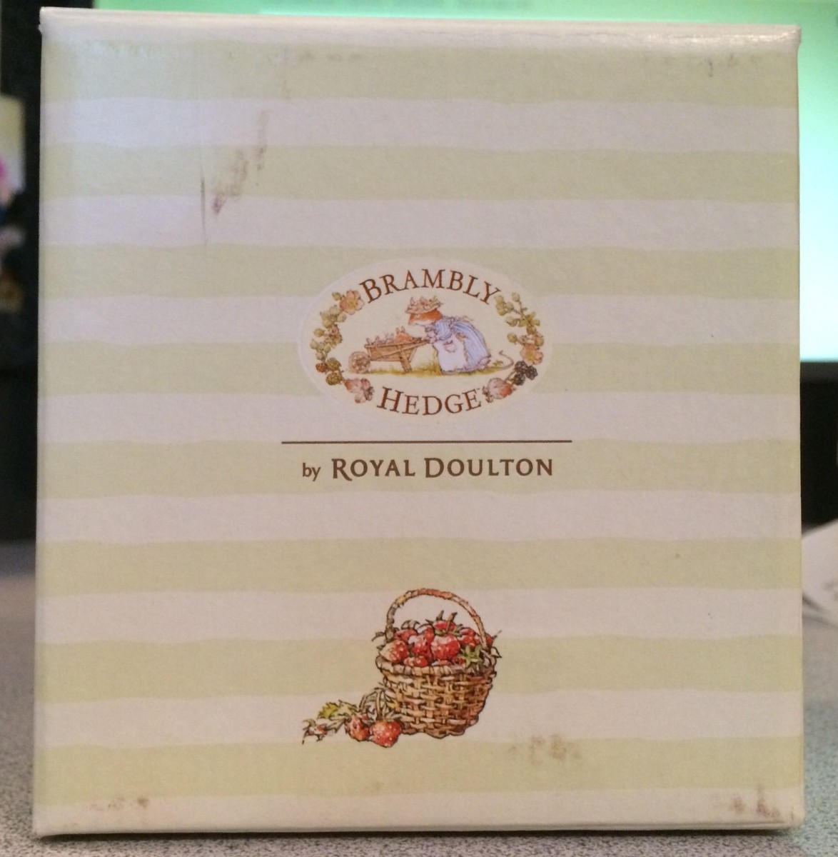 ブランブリーヘッジ DBH39 MR.SALTAPPLE② シーストーリー MR. SALTAPPLE SEA STORY Brambly Hedge Royal Doulton DBH39 2001 new