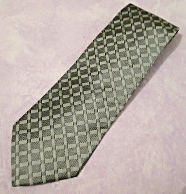 * TIE RACK * ELEGANT SILK TIE * WINDSOR COLLECTION* Grey