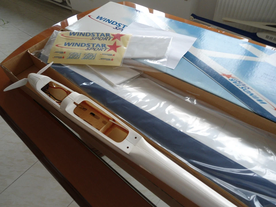 WINDSTAR de T2M Foto 4 de 4