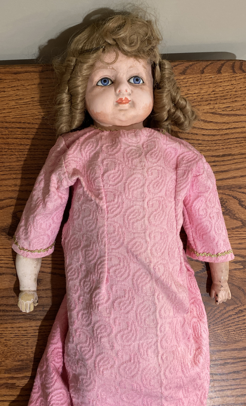 ANTIQUE 32 inch LIFESIZE CHILD DOLL with Composition HEAD Straw BODY eBay