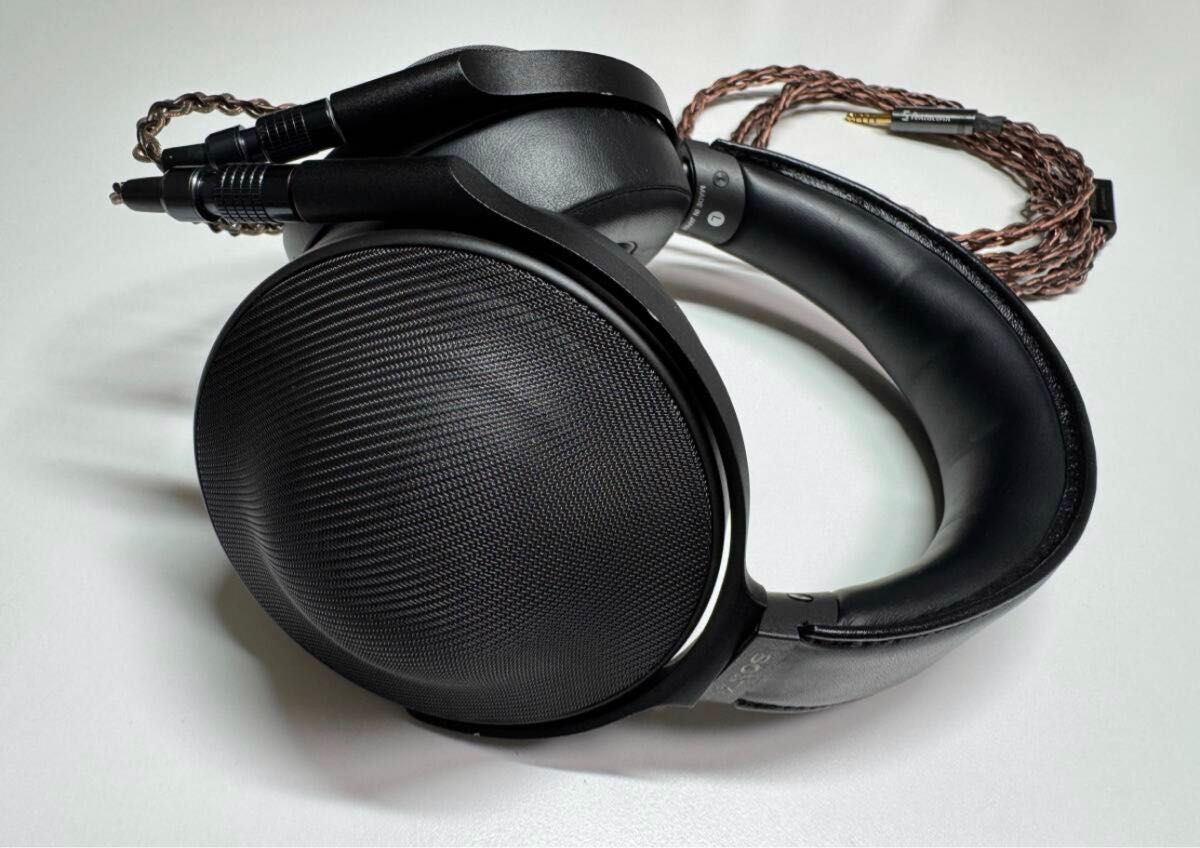 Sony MDR-Z1R High-Resolution Over-Ear Stereo Headphones