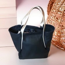 Borsa a mano TOSCA BLU originale.