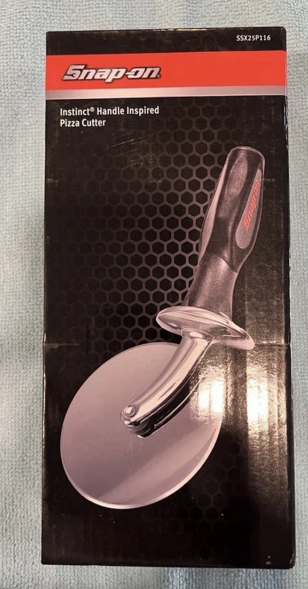 Snap-on Instinct Handle Pizza Cutter Black Silver Metal SSX25P116
Opens in a new window or tab