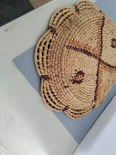 Vintage Large Handmade Seagrass Basket Serving Tray BOHO Moroccan Natural - Picture 4 of 6