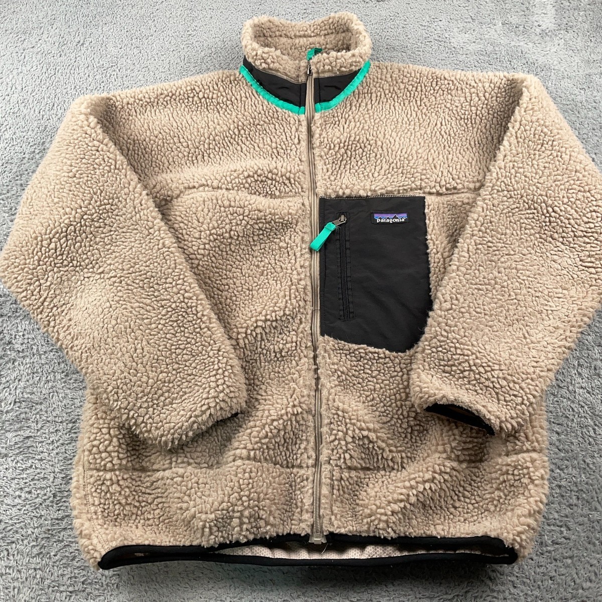 Patagonia Jacket Mens Medium Classic Retro-X Oatmeal Sherpa Fleece