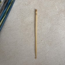 Vintage Bone Crochet Hook Size 4