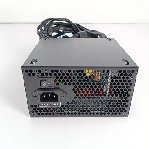 Mars Gaming MPIII750 ATX Netzteil 750W 80 PLUS, Aktives PFC B-WARE - Afbeelding 4 van 7