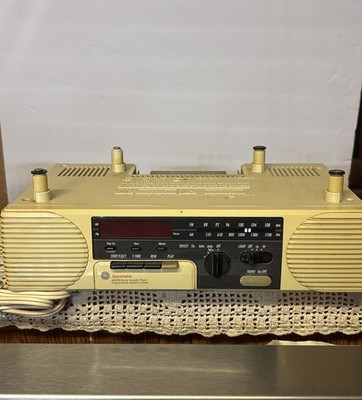 GE Spacemaker 7-4285 Under Cabinet AM/FM Stereo Cassette Player Clock Light...