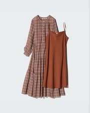Uniqlo Small Soft Lawn Dress Check Modal / Cotton Brown pockets