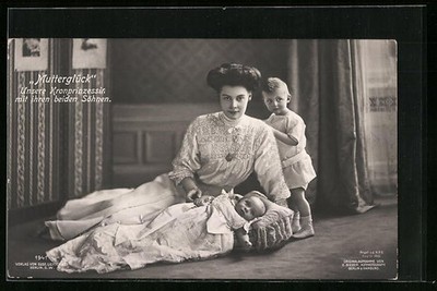 Mother's Happiness, Crown Princess Cecilie with Her Two Sons, Postcard 