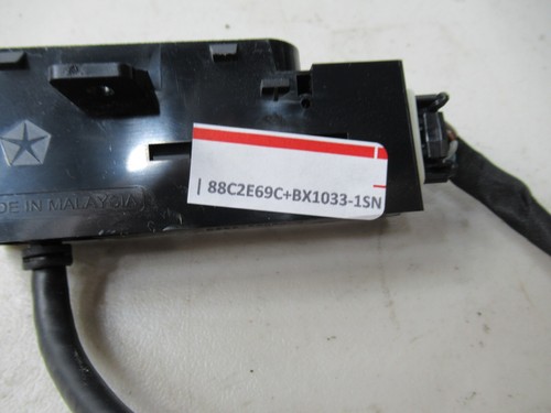 2014-2022 Genuine Mopar Rear Audio Jack Right 5091799AA OEM - Picture 9 of 9