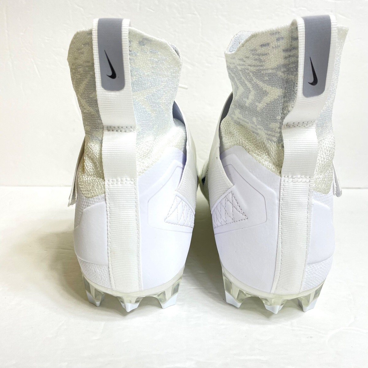 NEW Nike Alpha Menace Elite 2 Football Cleats BV3298-100 Size 12.5 Wide White Amazon.com | Nike Alpha Menace Elite 2 W BV3298-001 Black  main image 4