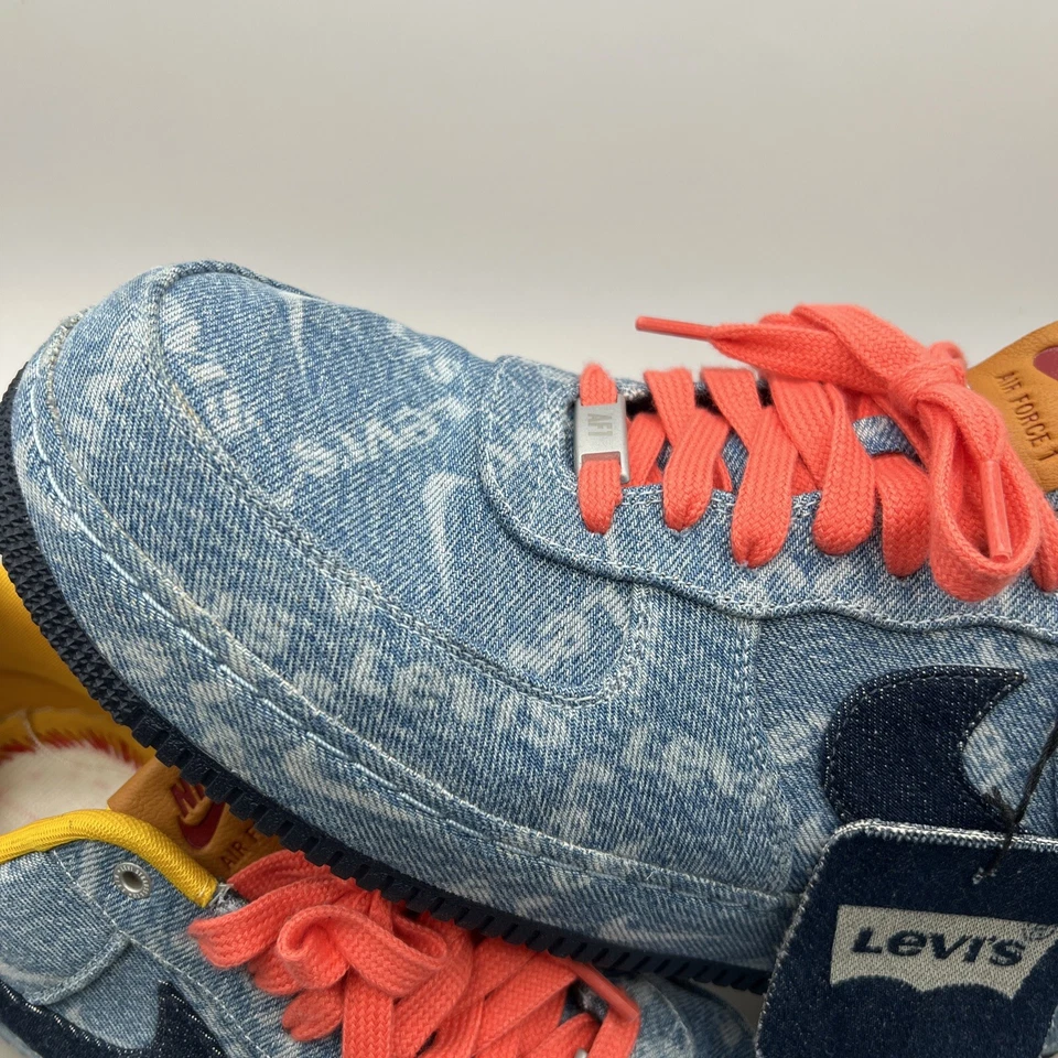 Talla 12.5 Nike Air Force 1 Low x Levi's Exclusive Denim 2019 propiedad de Nick Young Foto 4 de 4