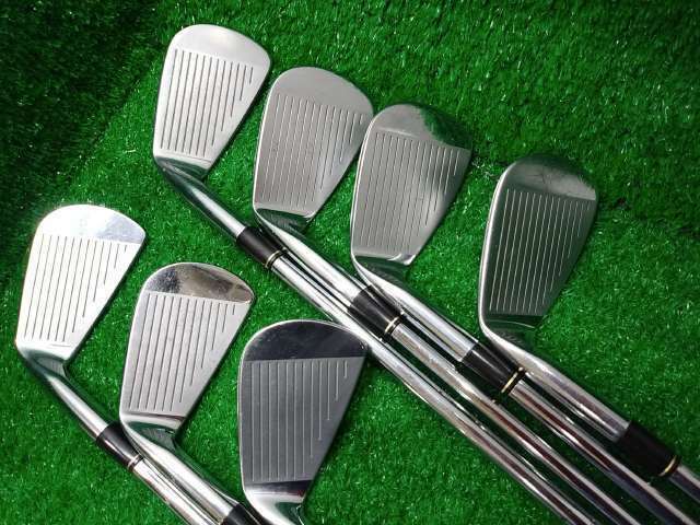 MIZUNO　S-30 Golf Iron Set Mizuno S-30 Dynamic Gold S-200 7pcs 4-P JAPAN