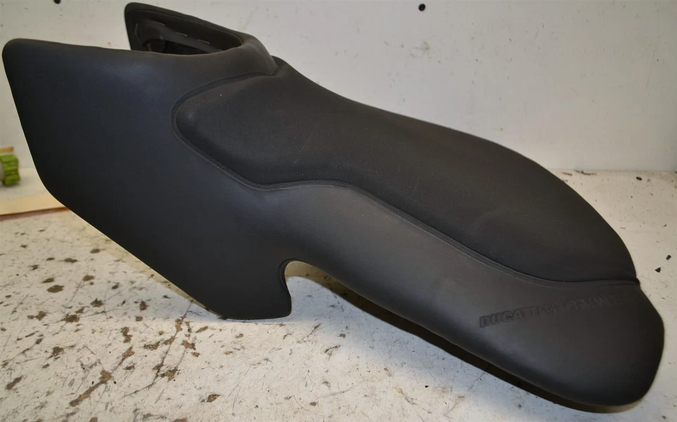 Cubierta de espuma para asiento del conductor delantero Ducati Performance Multistrada 59510601 2003-07 Foto 3 de 4