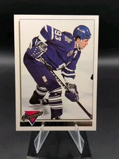 1993-94 Topps Premier - Doug Gilmour #390 Gold Premier