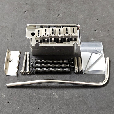 2010 Fender American Deluxe Strat Tremolo Bridge - USA Stratocaster Guitar