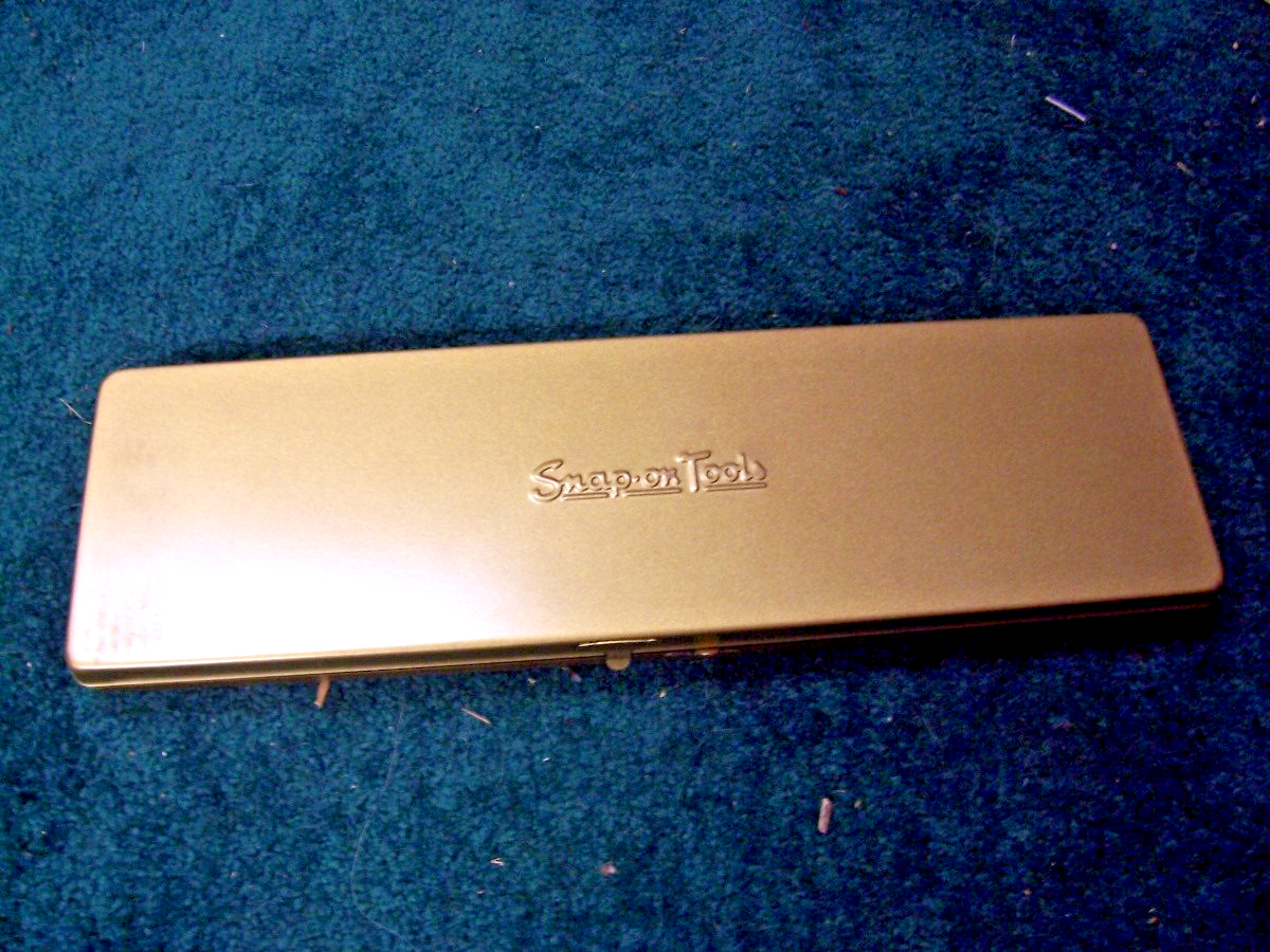 50TH ANNIVERSARY TOOL SET BOX from SNAP-ON TOOLS!! NICE!! KRS-284