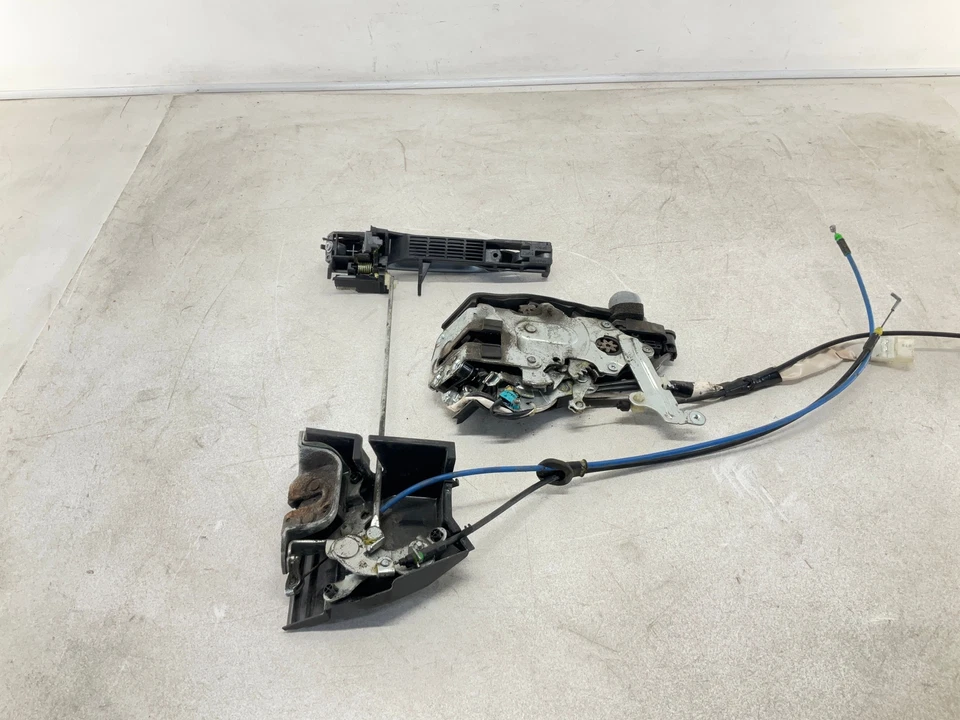 04-10 TOYOTA Sienna Exterior Conductor Trasero-Manija Puerta Izquierda con Actuador de Cerradura Foto 4 de 4