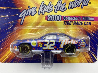 Hot Wheels Racing Nascar 2000 Collectors Series Tide Car #32