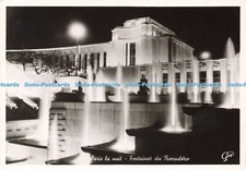 D164315 Paris la Nuit. Fontaines du Trocadero. Gany. RP