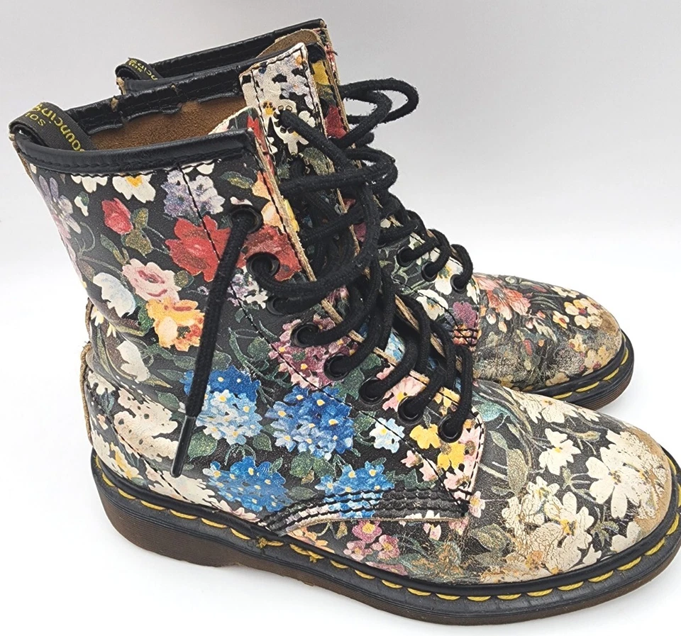 Doc Dr. Martens FLORAL RARE VINTAGE Leather Combat Boots Womens US Size 6 - Image 2 of 4