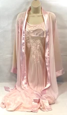 Sofia by Delicates Peignoir Full Length 2PC Set Pink w/Beads & Applique Size M/L