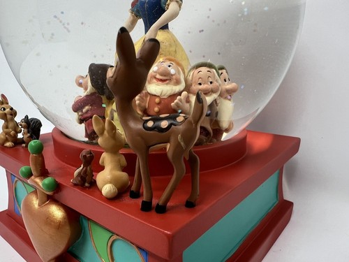 Disney Store Art Of SNOW WHITE Limited Edition Snow Globe Seven Dwarves EUC! - Picture 5 of 24